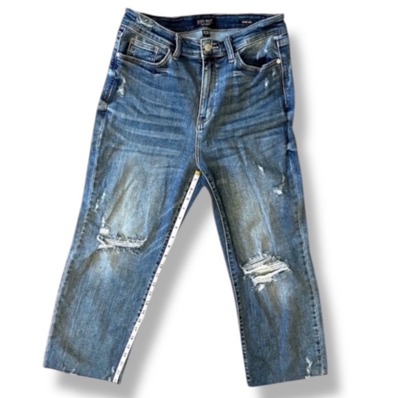 Judy Blue High Rise Distressed Wide Leg Crop Jeans Size 30 - Picture 5 of 9